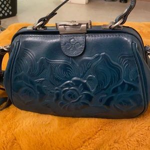 Brand new Patricia Nash purse